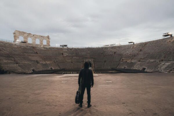 Ligabue despide la serie en Verona y lanza gira por Italia