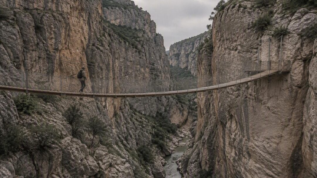 Ruta de los Pantaneros: senderismo y puentes suspendidos en Valencia