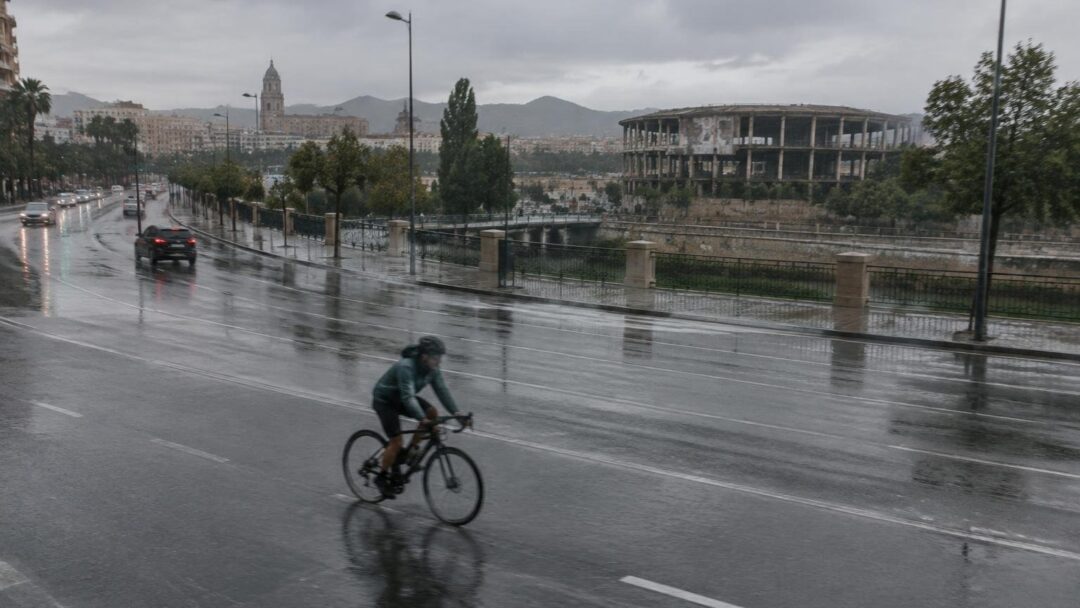 Alerta naranja en Murcia: cultura, deporte y ferias canceladas