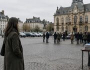 Protestas en Francia e Italia y acuerdo que pospone prohibir combustión