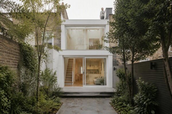 Downsizing without compromise: creative design tricks for a roomy small home
